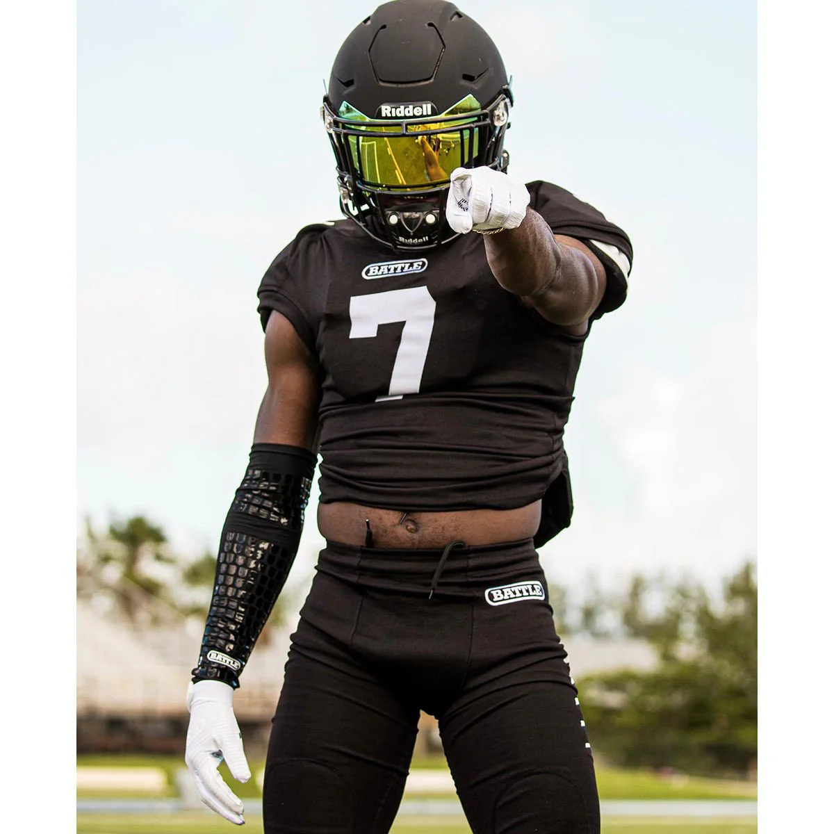 Battle Sports Doom 1.0 Youth Football Receiver Gloves - White - Image 3