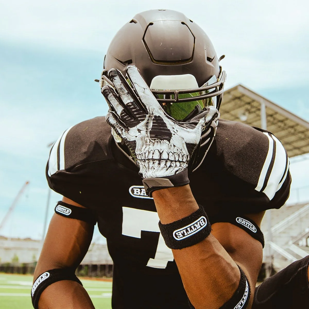 Battle Sports Youth Skullface Doom 1.0 Football Receiver Gloves - Black/White - Image 3