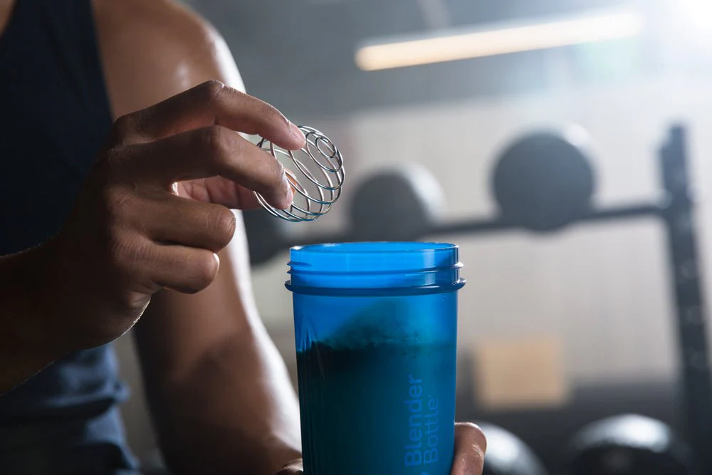 Blender Bottle x Forza Sports Classic 28 oz. Shaker Mixer Cup with Loop Top - Image 12