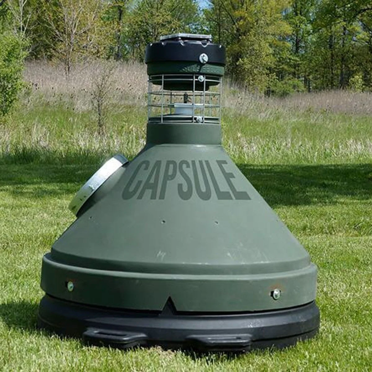 Capsule Deluxe Feeder 500lb - Image 4