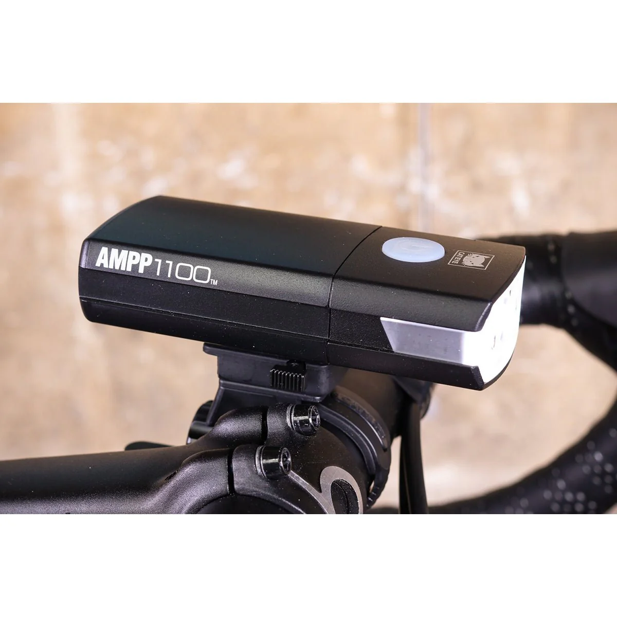CatEye AMPP1100 and AMPP800 1900-Lumen Off-Road Light Set - Image 2