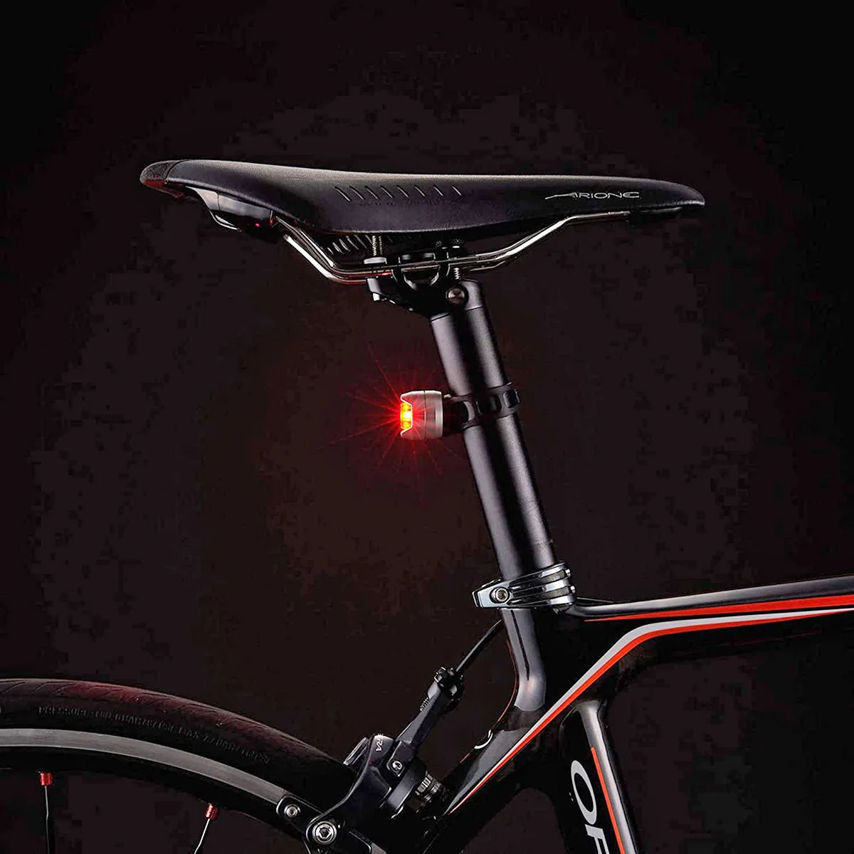 CatEye Orb Rechargeable Rear Bicycle Light - SL-LD160RC-R - Image 2
