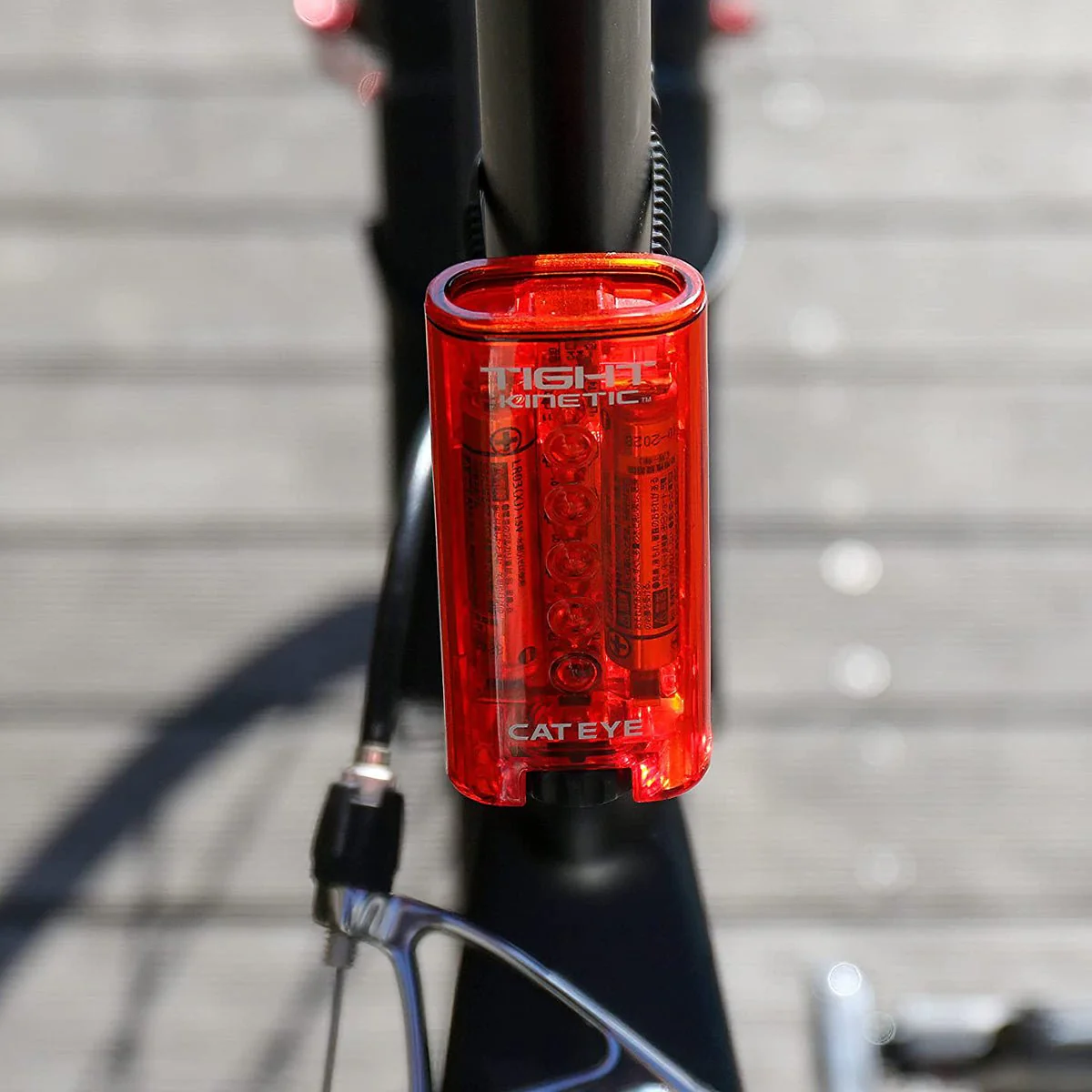 CatEye TL-LD180K Tight Kinetic Rear Safety Light - Image 4