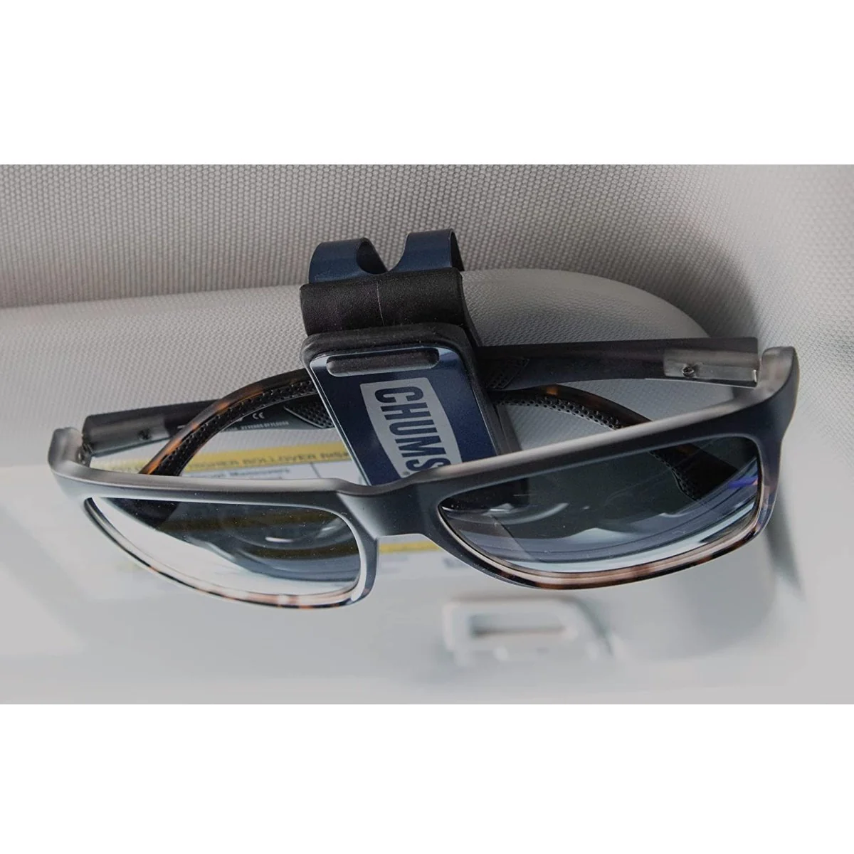 Chums Glasshopper Metal Visor Sunglasses Eyewear Clip - Image 3