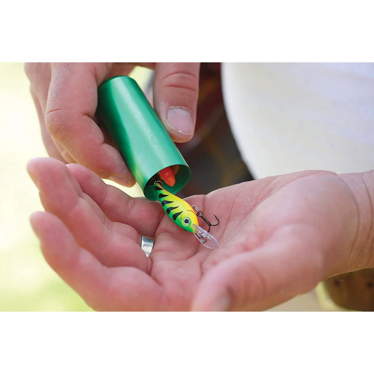 Coghlan's Aluminum Capsule with Carabiner, Watertight Seal, Container Storage - Image 6