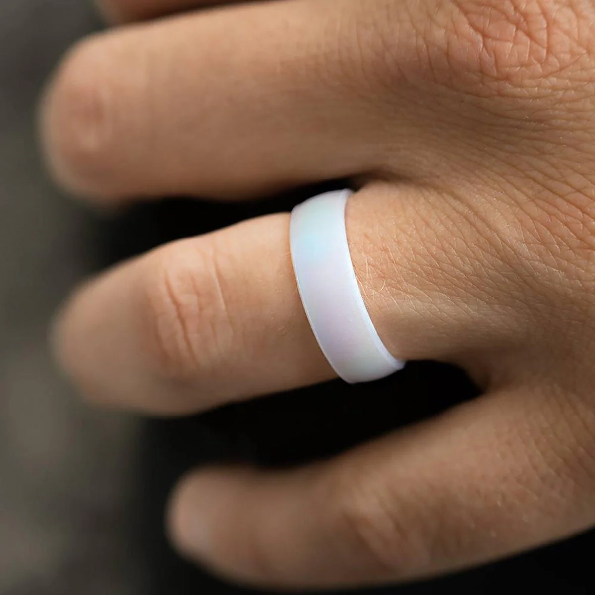 Enso Rings Classic Birthstone Series Silicone Ring - Garnet - Image 5