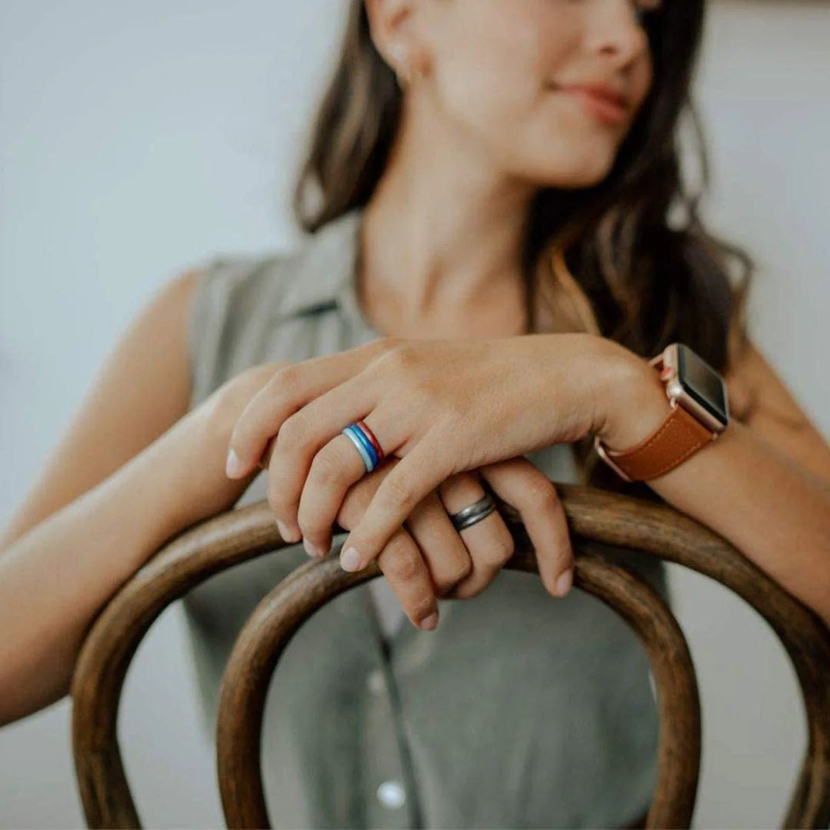 Enso Rings Thin Elements Series Silicone Ring - Black Pearl - Image 2