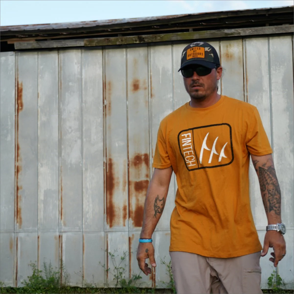 Fintech Box Logo Graphic T-Shirt - Inca Gold - Image 3