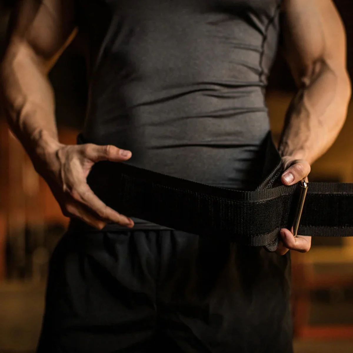 Harbinger Men's 4" Nylon Lifting Belt - Image 2
