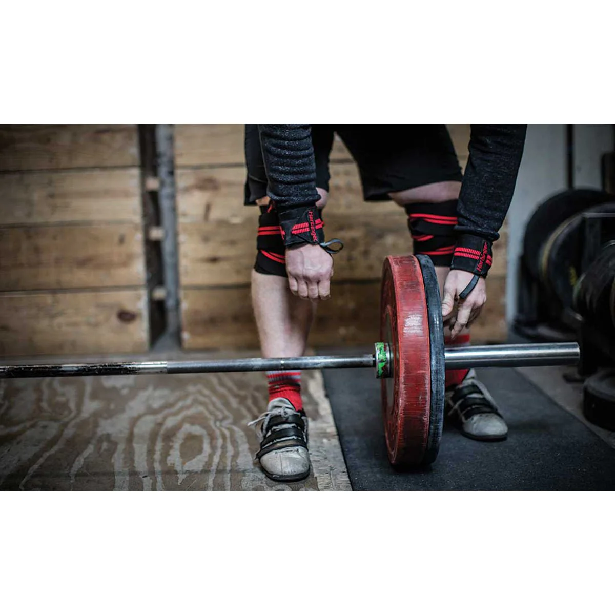 Harbinger Red Line Wrist Wraps - Image 7