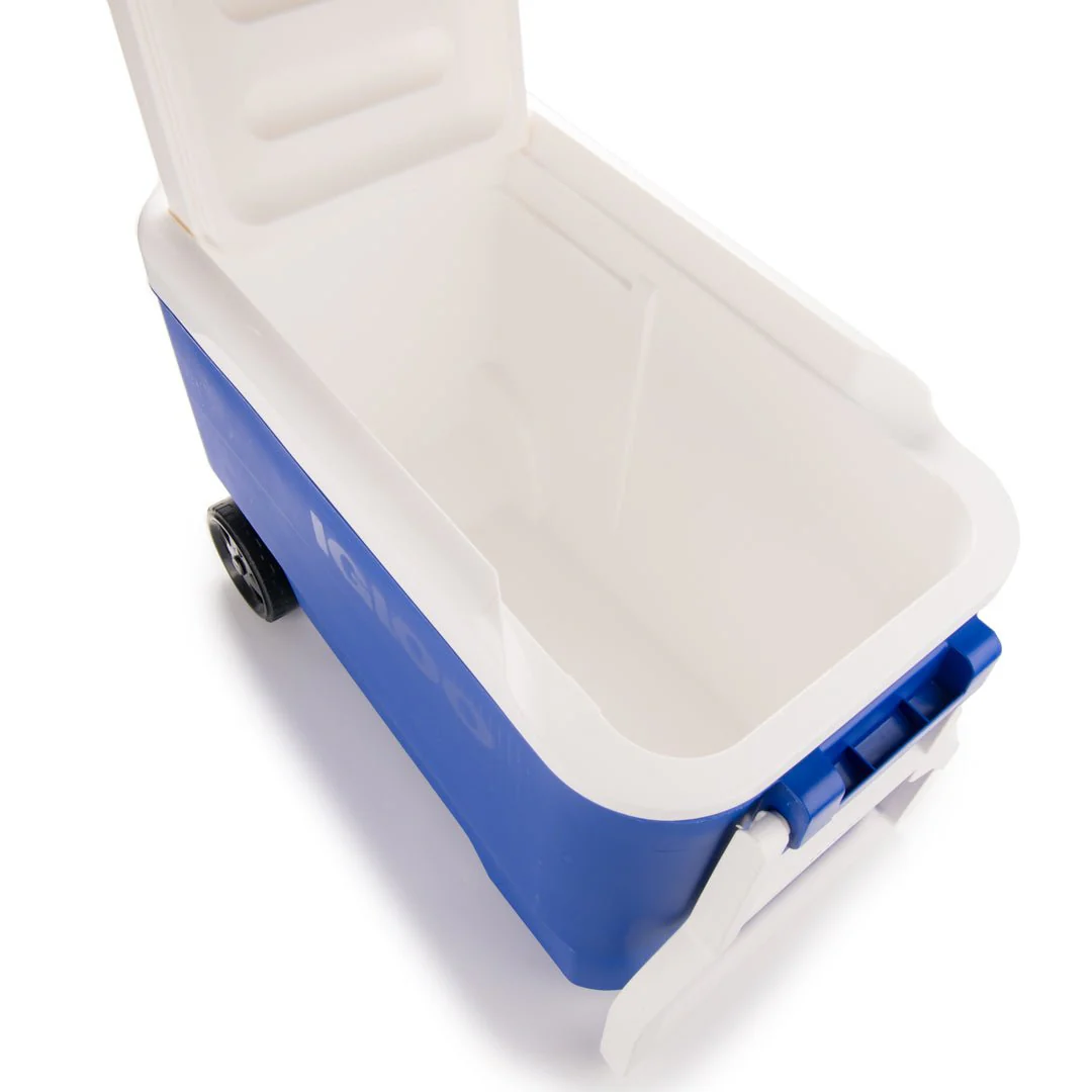 IGLOO Wheelie Cool 38 Qt Cooler - Image 7