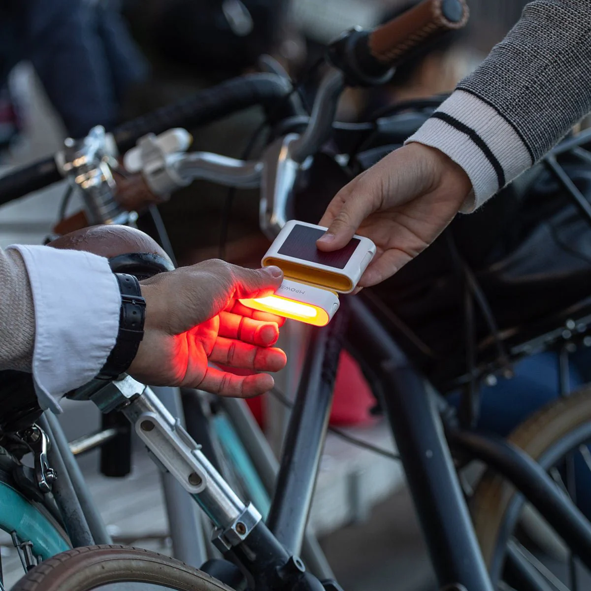 MPOWERD Luci Solar Bike Light Set - Image 4