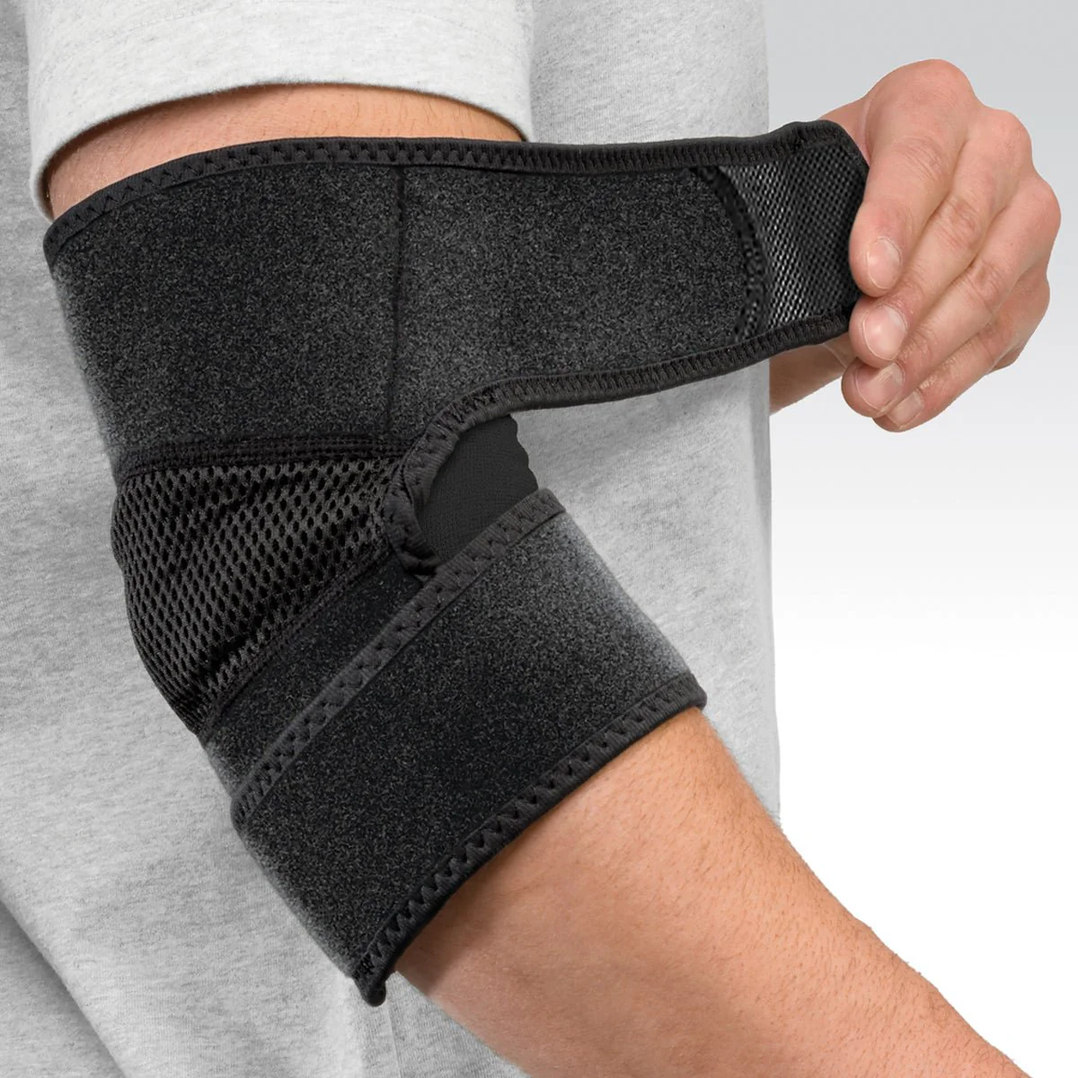 Mueller Sports Medicine Adjustable Elbow Support - Black - Image 4