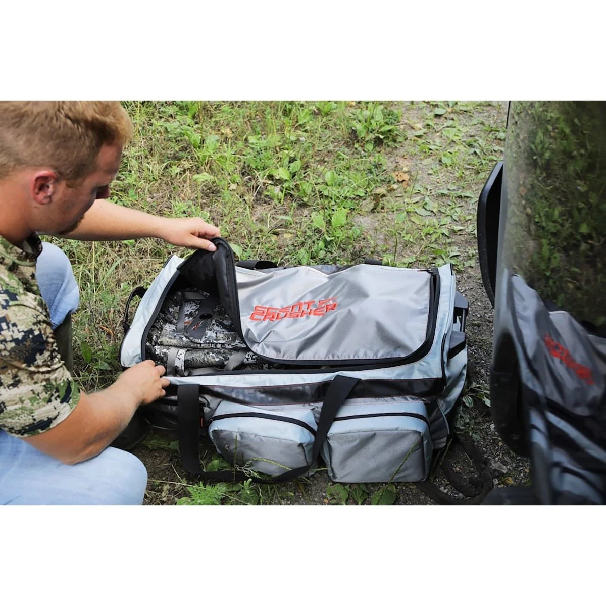 Scent Crusher Odor Eliminating Ozone Roller Bag 2.0 - Gray/Black - Image 3