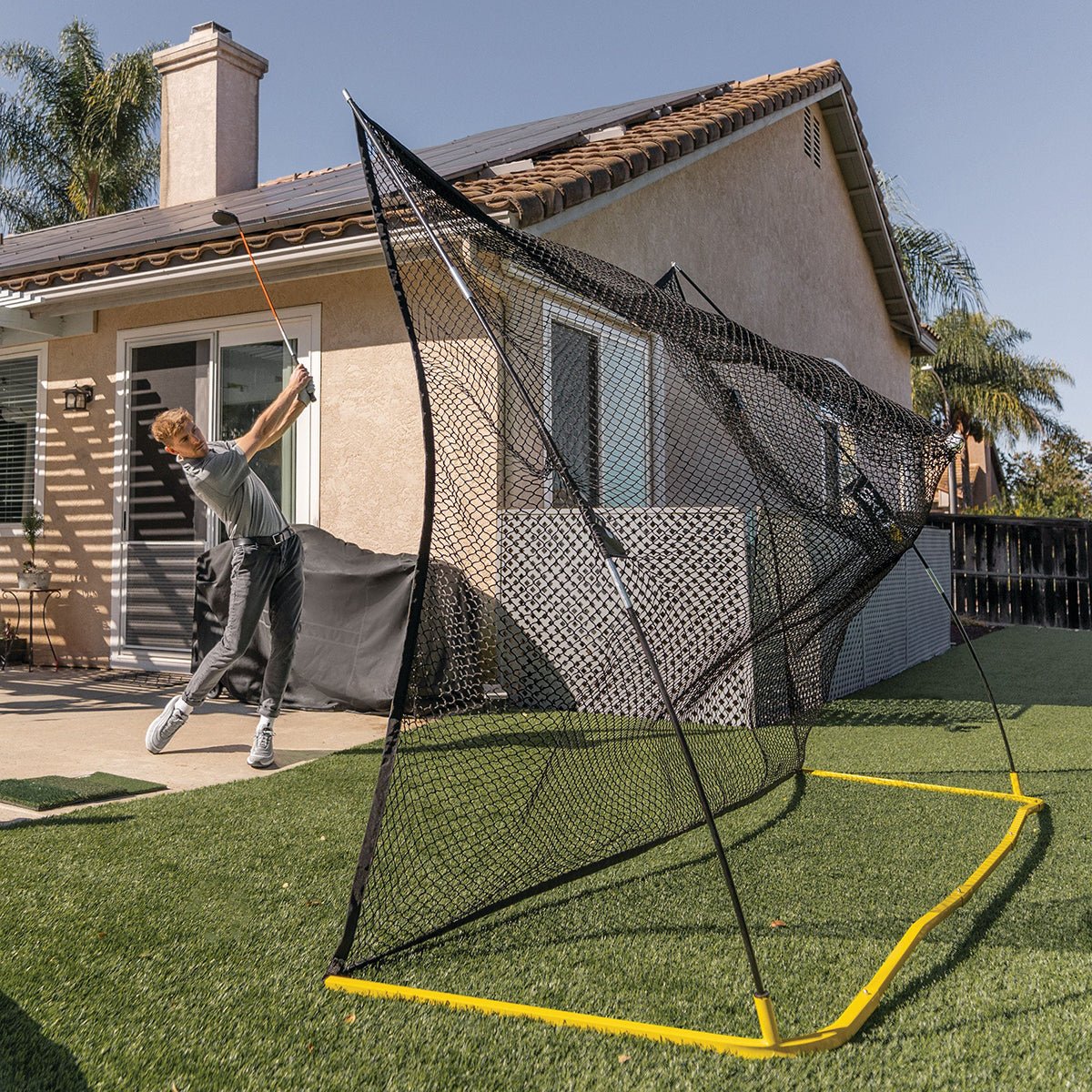 SKLZ Home Range 10' x 7' Golf Net - Black/Yellow - Image 3