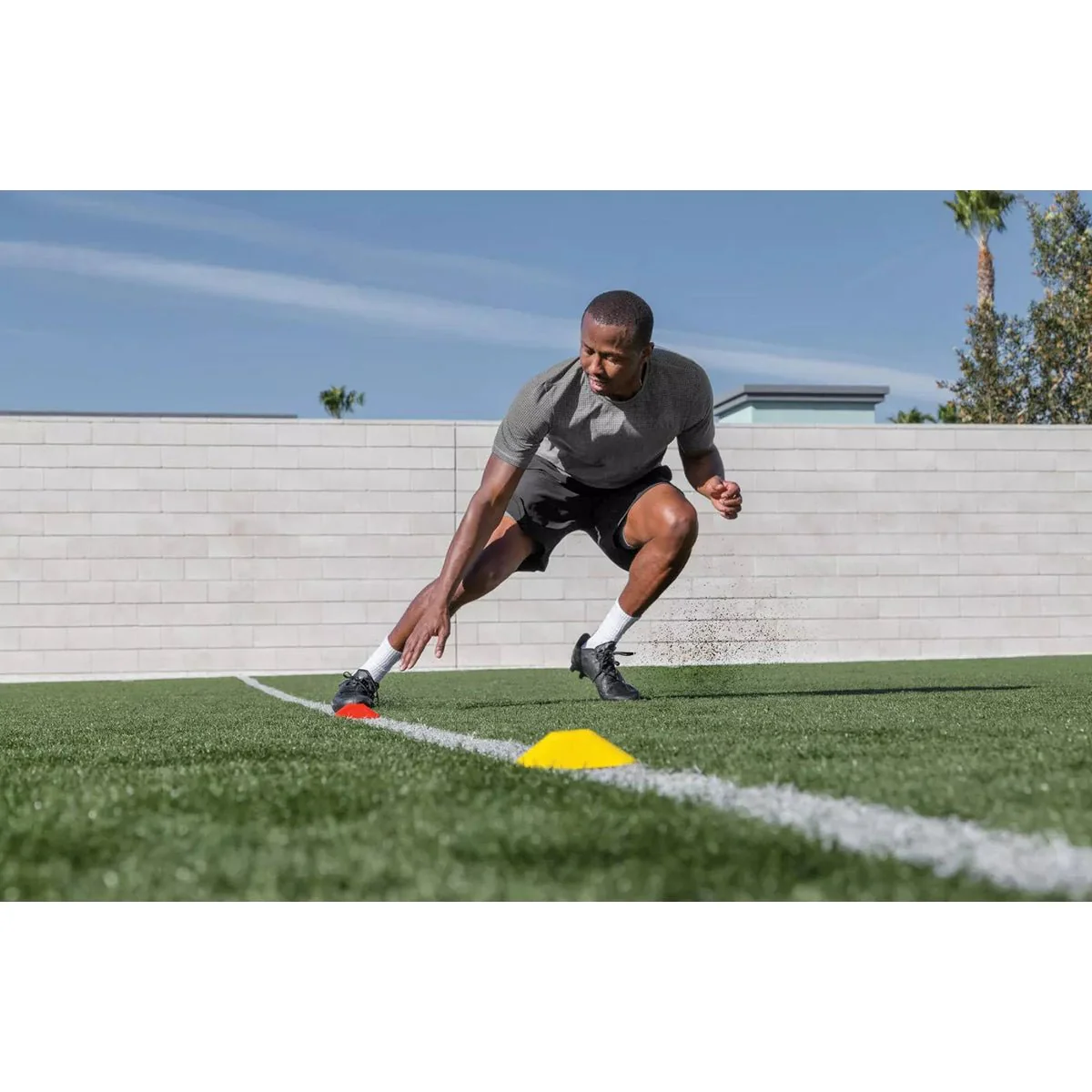 SKLZ Mini Cones for Speed and Agility Training 20-Pack - Red/Yellow - Image 3
