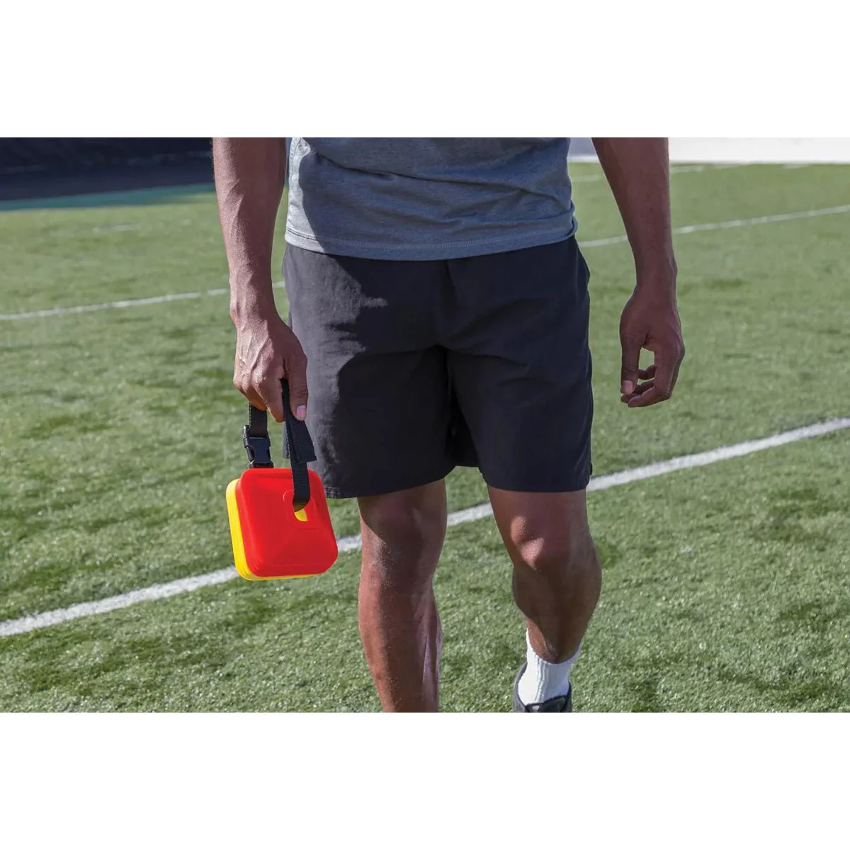 SKLZ Mini Cones for Speed and Agility Training 20-Pack - Red/Yellow - Image 4