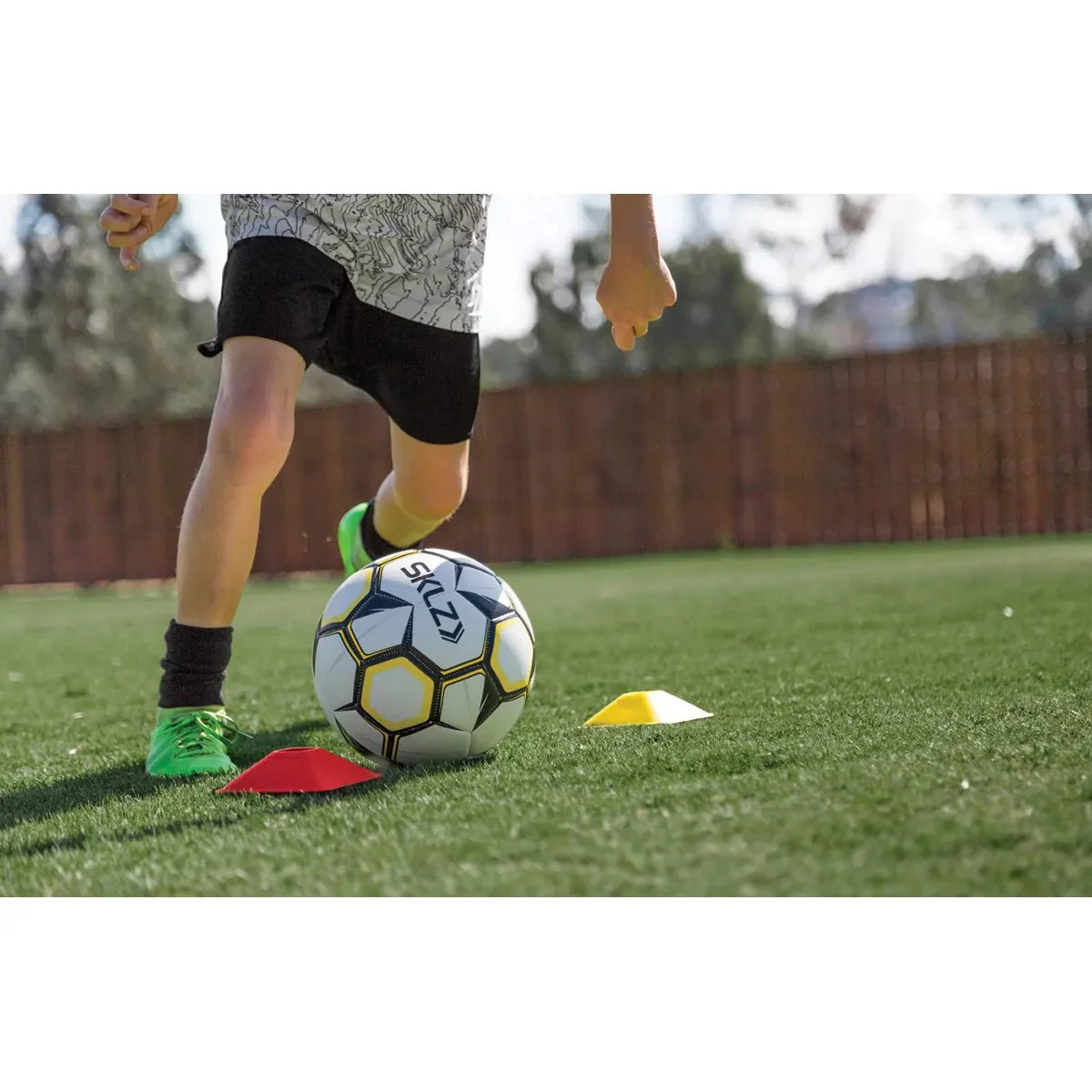 SKLZ Mini Cones for Speed and Agility Training 20-Pack - Red/Yellow - Image 5