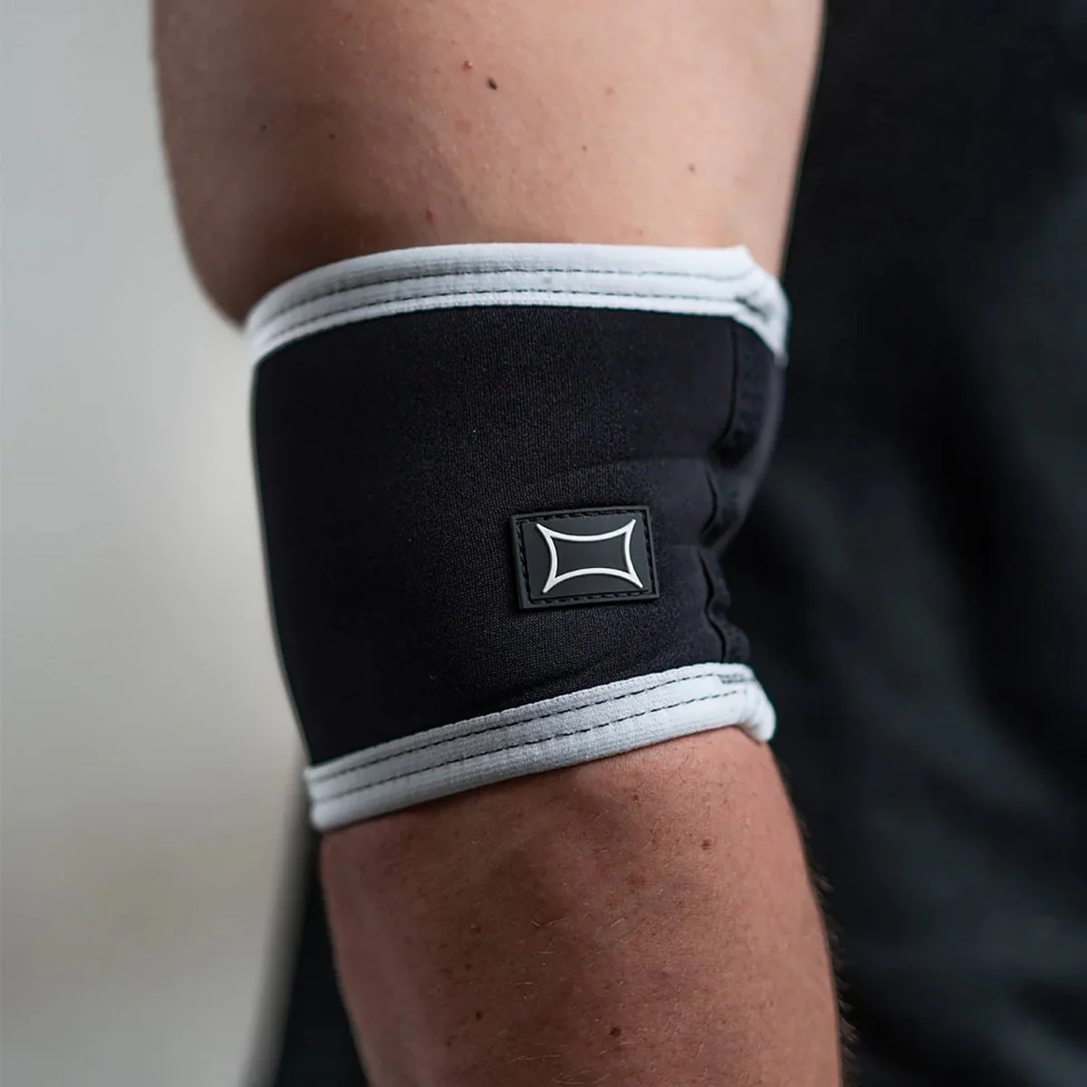 Sling Shot Raw Compression Elbow Sleeves by Mark Bell - Black - Image 3