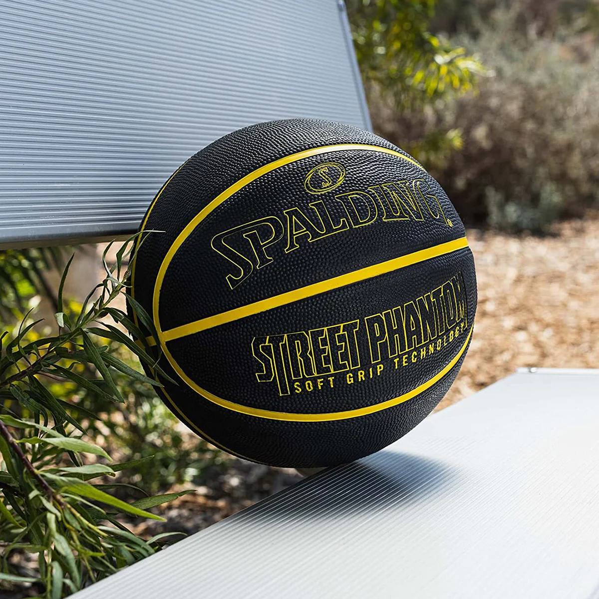 Spalding Street Phantom 29.5" Outdoor Basketball - Image 15