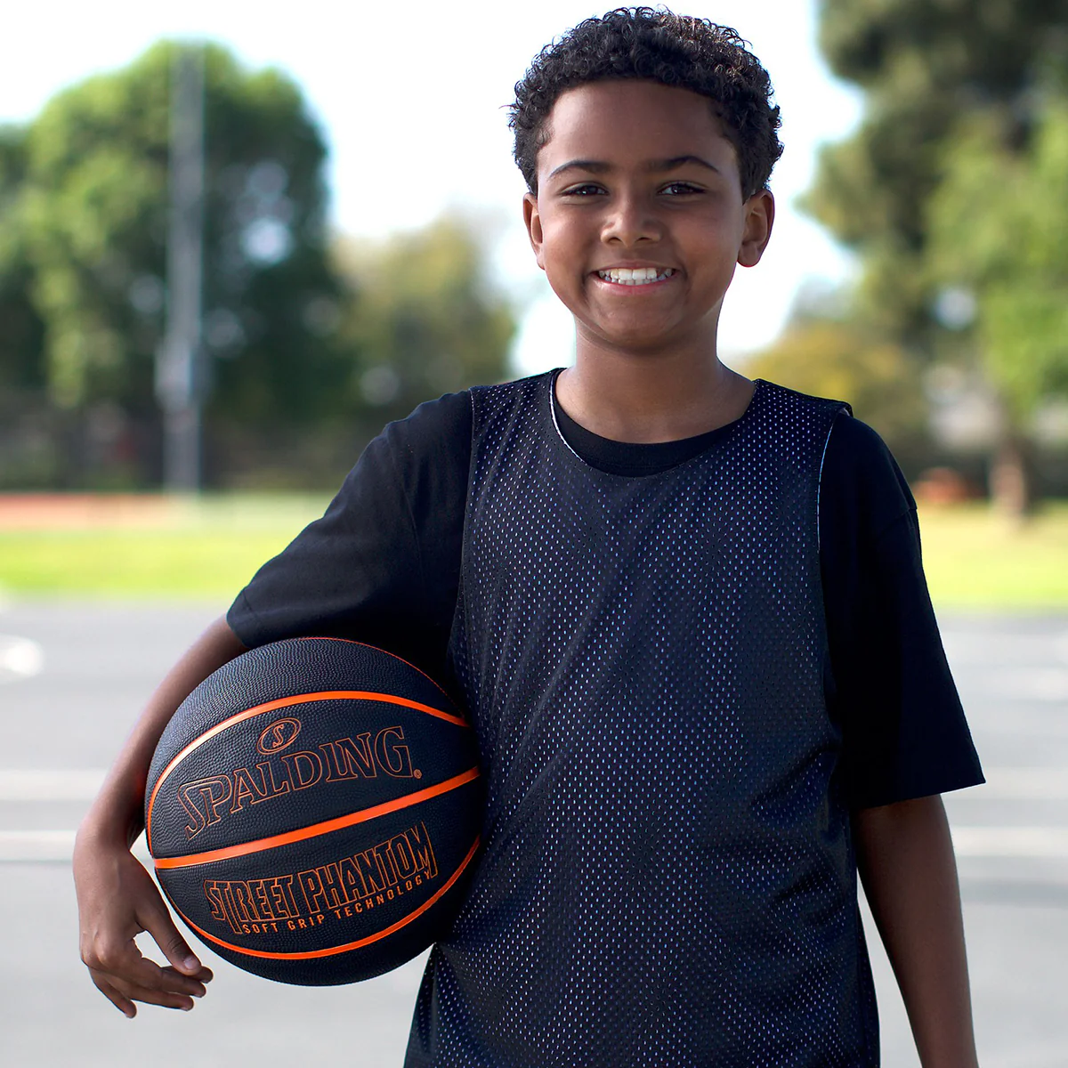 Spalding Street Phantom 29.5" Outdoor Basketball - Image 5