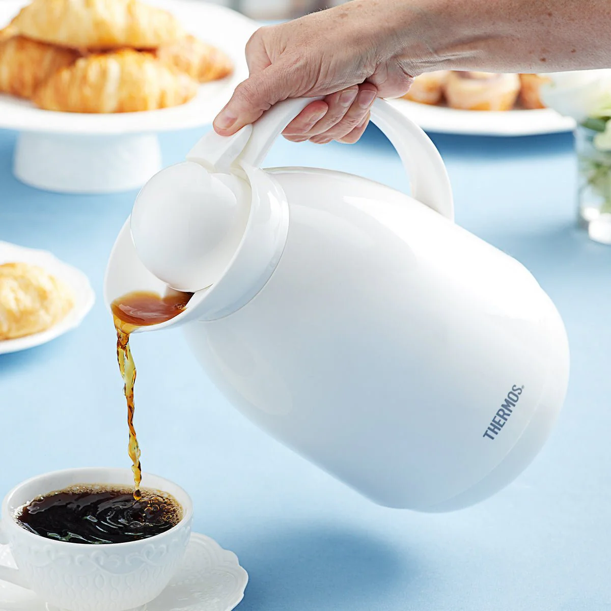 Thermos 34 oz. Glass Vacuum Insulated Carafe - White - Image 4