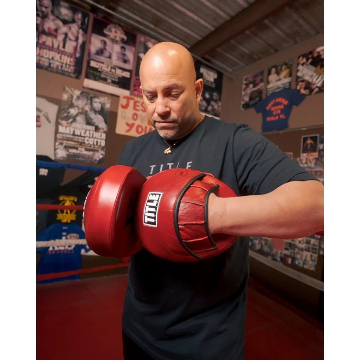 Title Boxing Blood Red Leather Punch Mitts - Image 4