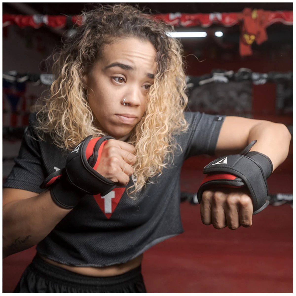 Title Boxing Deluxe Weighted Gloves - Image 6