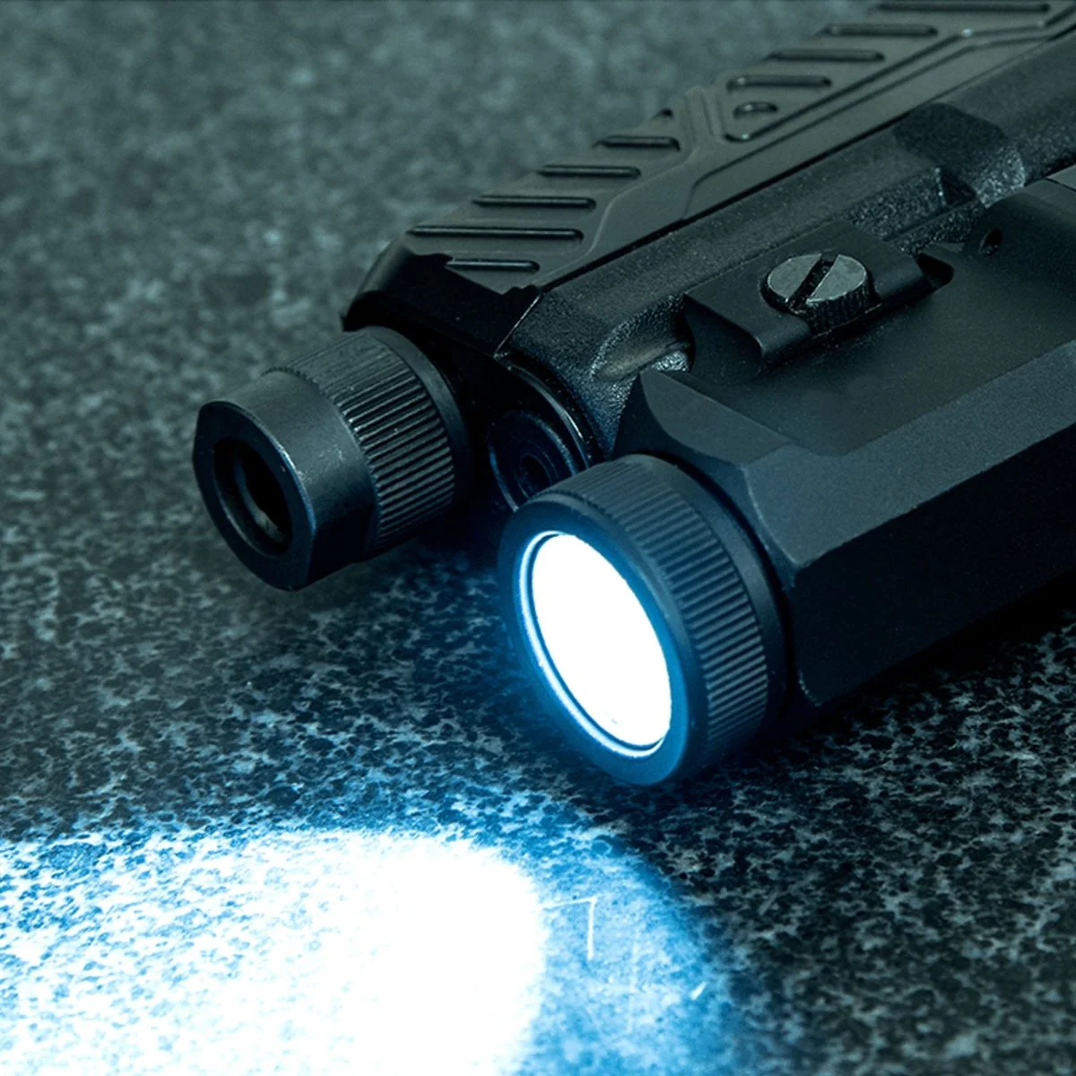 UTG Sub-Compact Pistol Light, 200 Lumen - Image 5