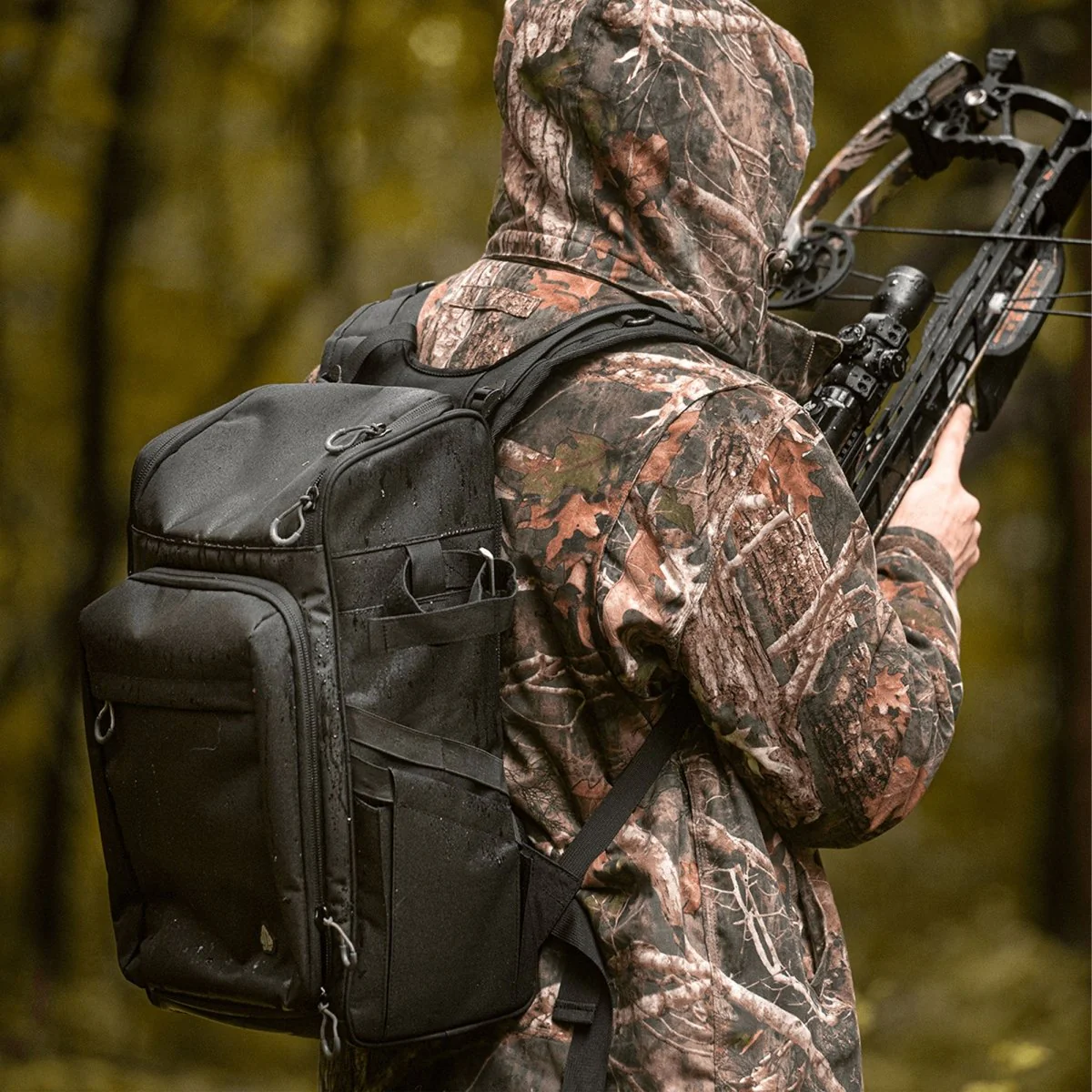 UTG Trail Seeker, Trail Cam Backpack, Black - Image 9