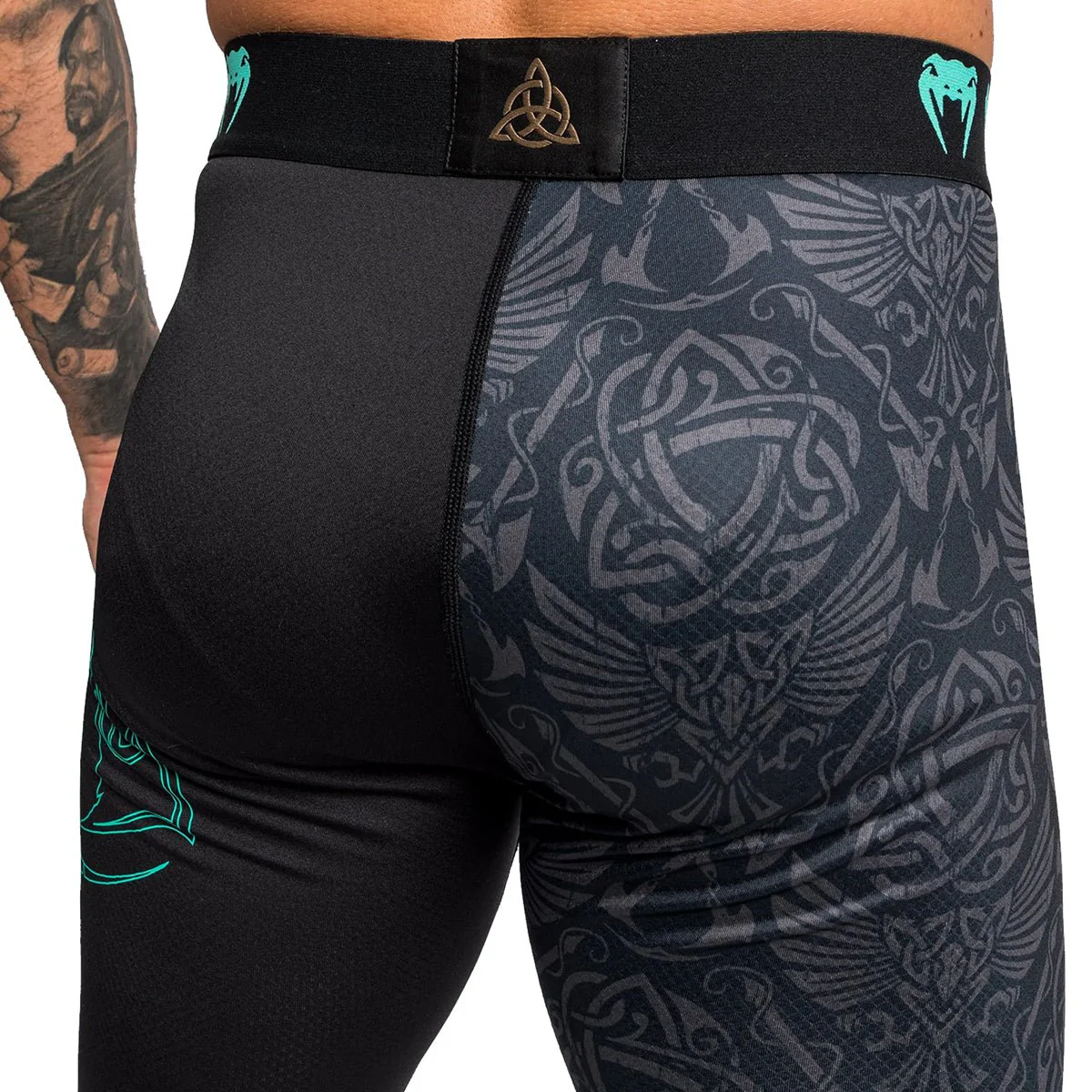 Venum Assassin's Creed Reloaded Compression Spats - Black - Image 8