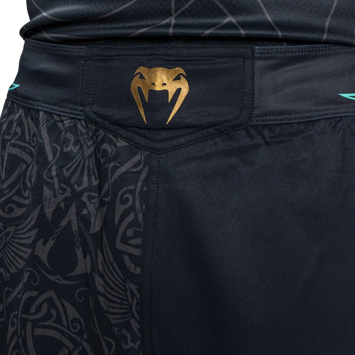 Venum Assassin's Creed Reloaded Fight Shorts - Black - Image 6