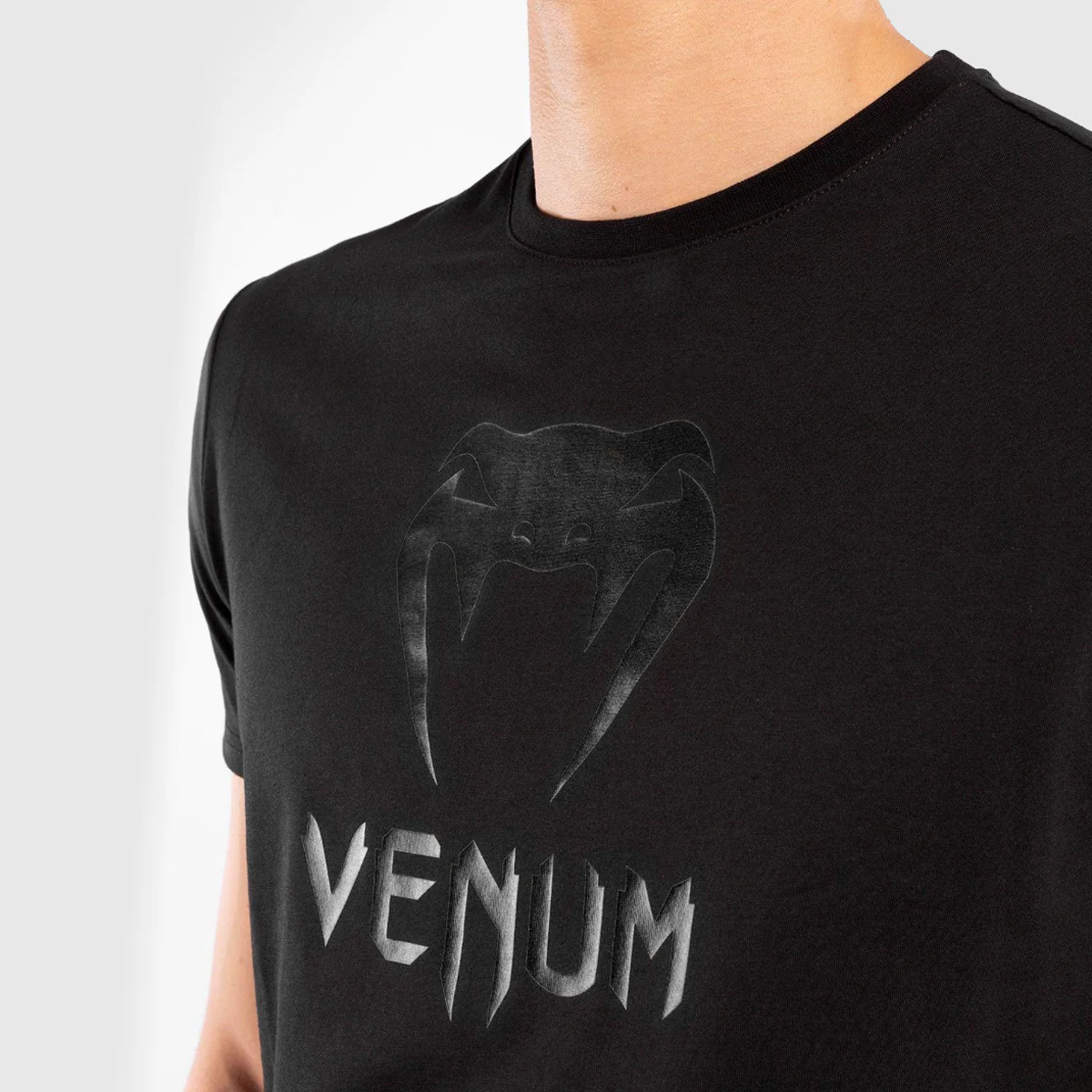 Venum Classic T-Shirt - Black/Black - Image 5