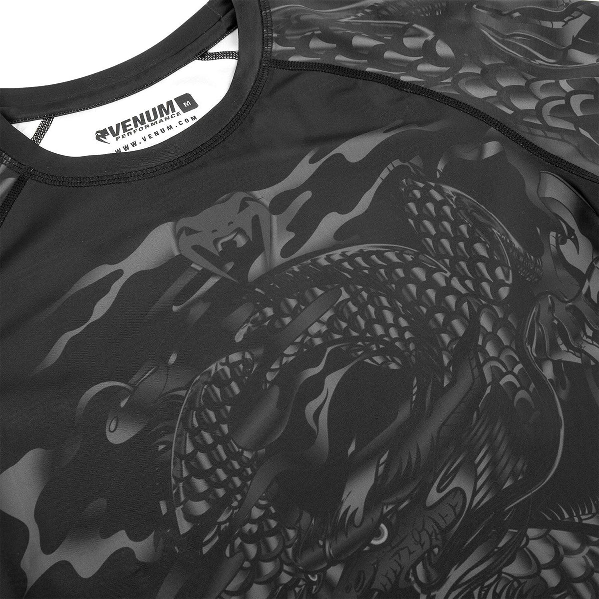 Venum Dragon's Flight Short Sleeve Compression Rashguard - Black/Black - Image 5