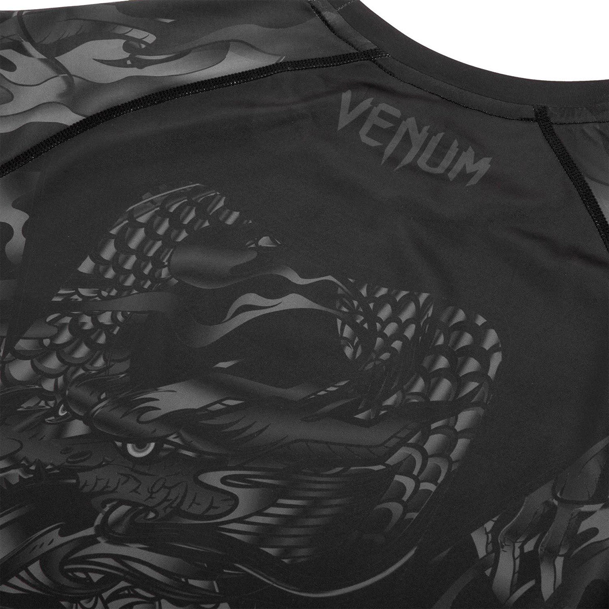 Venum Dragon's Flight Short Sleeve Compression Rashguard - Black/Black - Image 7