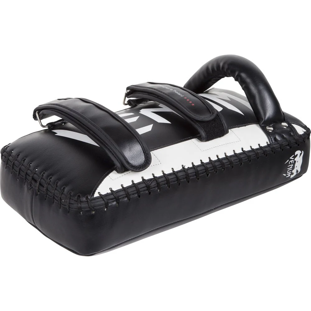 Venum Giant Kick Pads (Pair) - Image 4