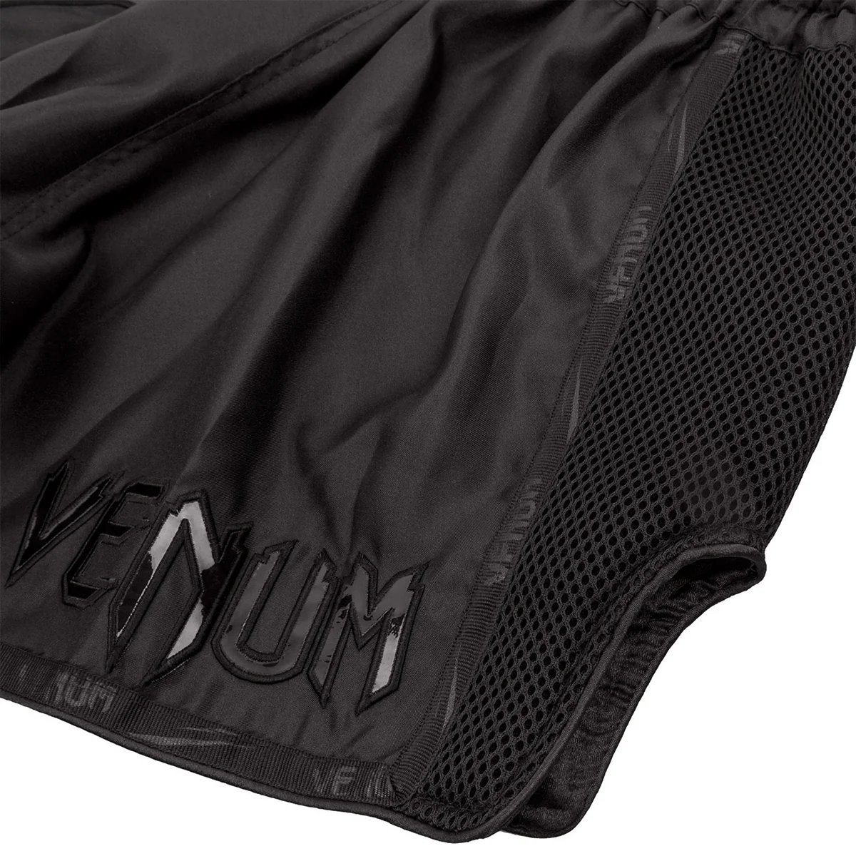 Venum Giant Lightweight Muay Thai Shorts - Image 4