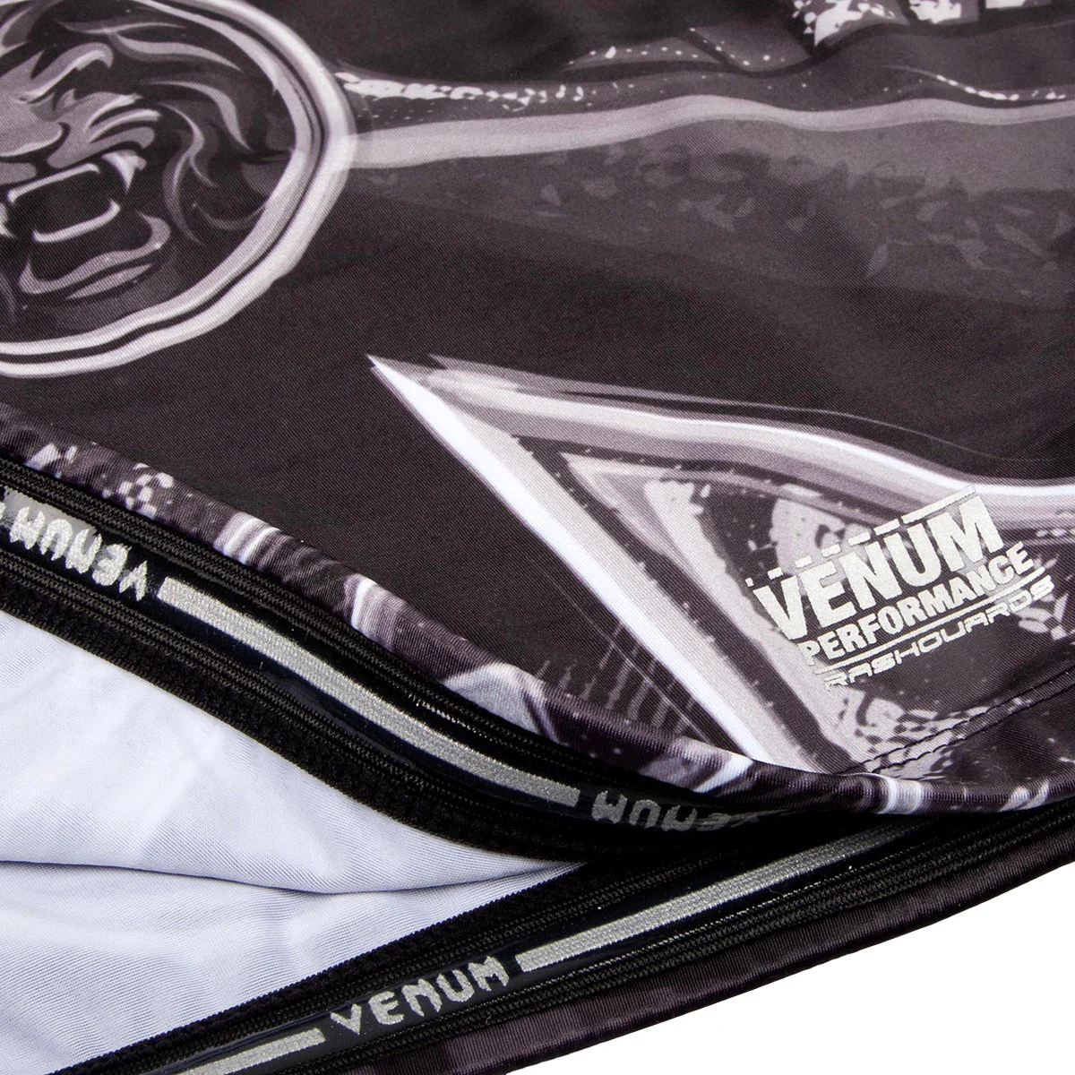 Venum Gladiator 3.0 Short Sleeve MMA Compression Rashguard - Black/White - Image 7