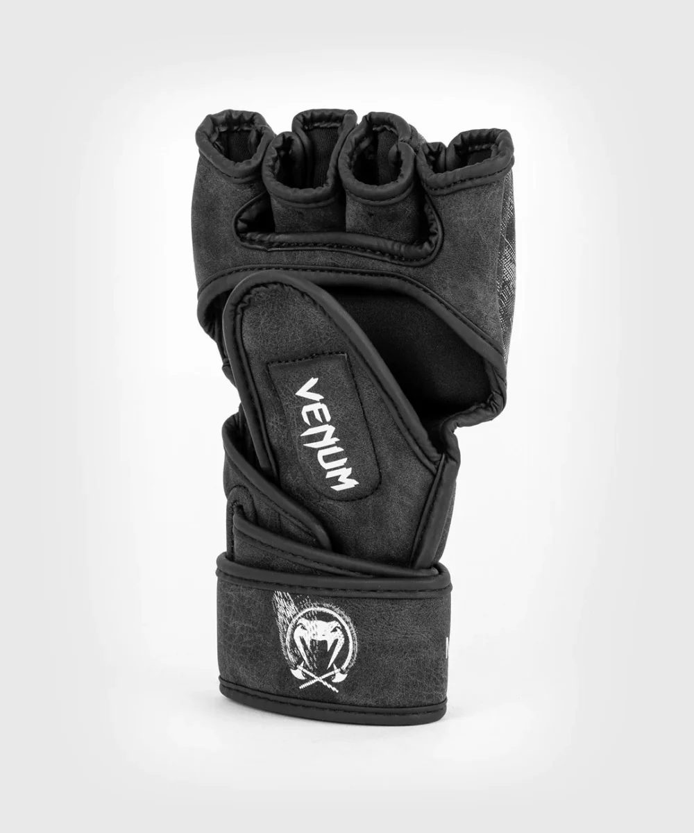 Venum GLDTR 4.0 Hook and Loop MMA Gloves - Black/White - Image 3