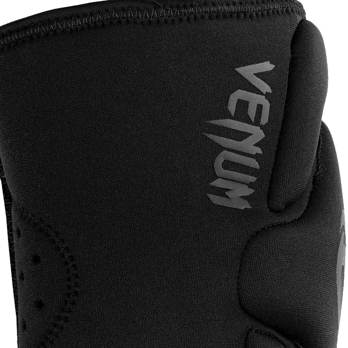 Venum Kontact Gel Shock System Protective MMA Training Knee Pads - Image 8