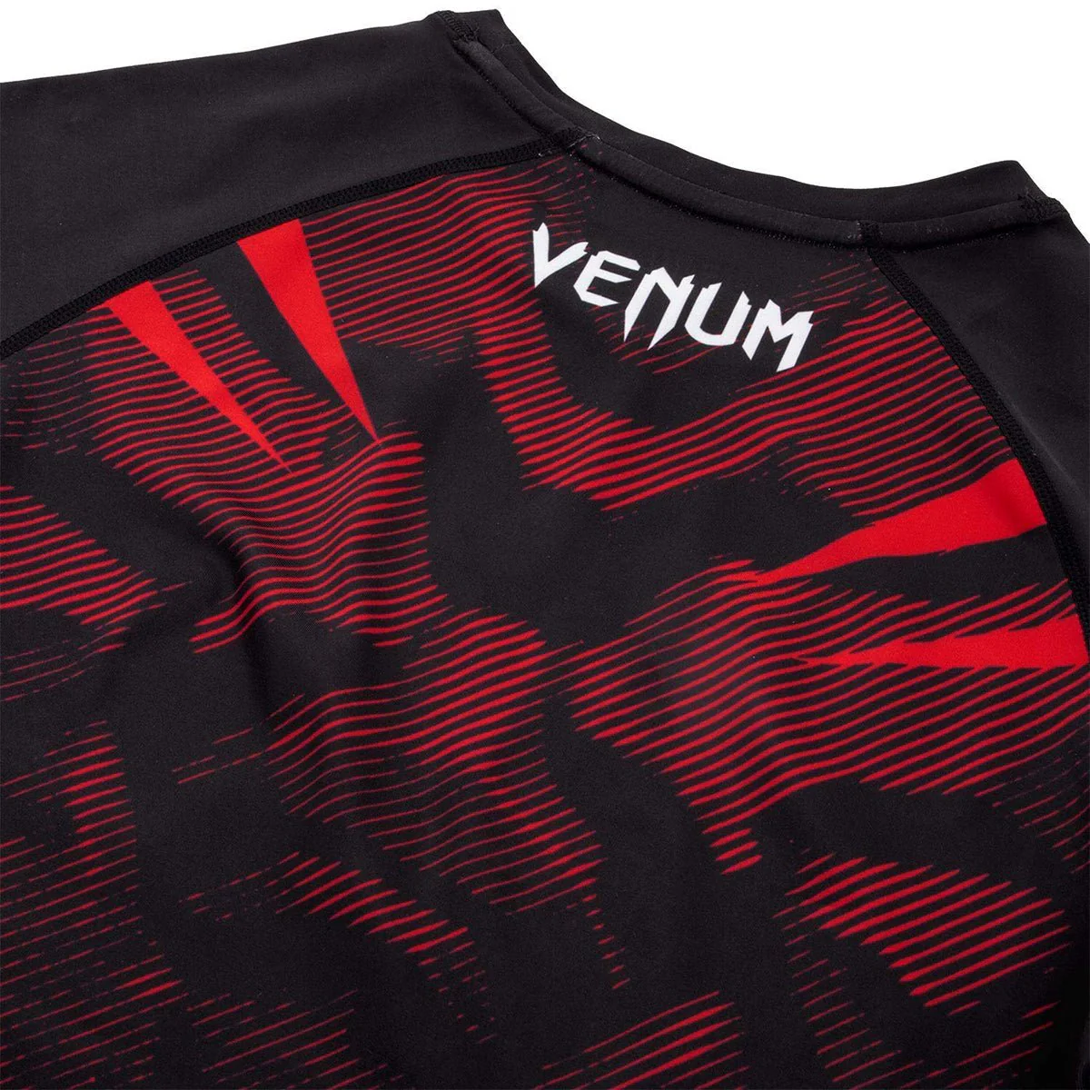 Venum No-Gi 2.0 Long Sleeve MMA Compression Rashguard - Black - Image 6