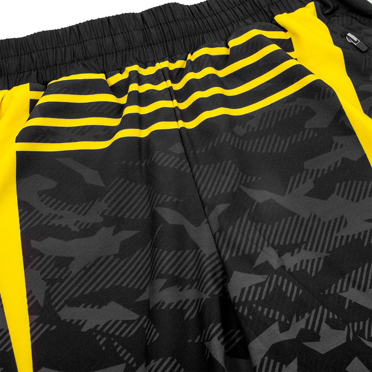 Venum Okinawa 2.0 Training Shorts - Black/Yellow - Image 6