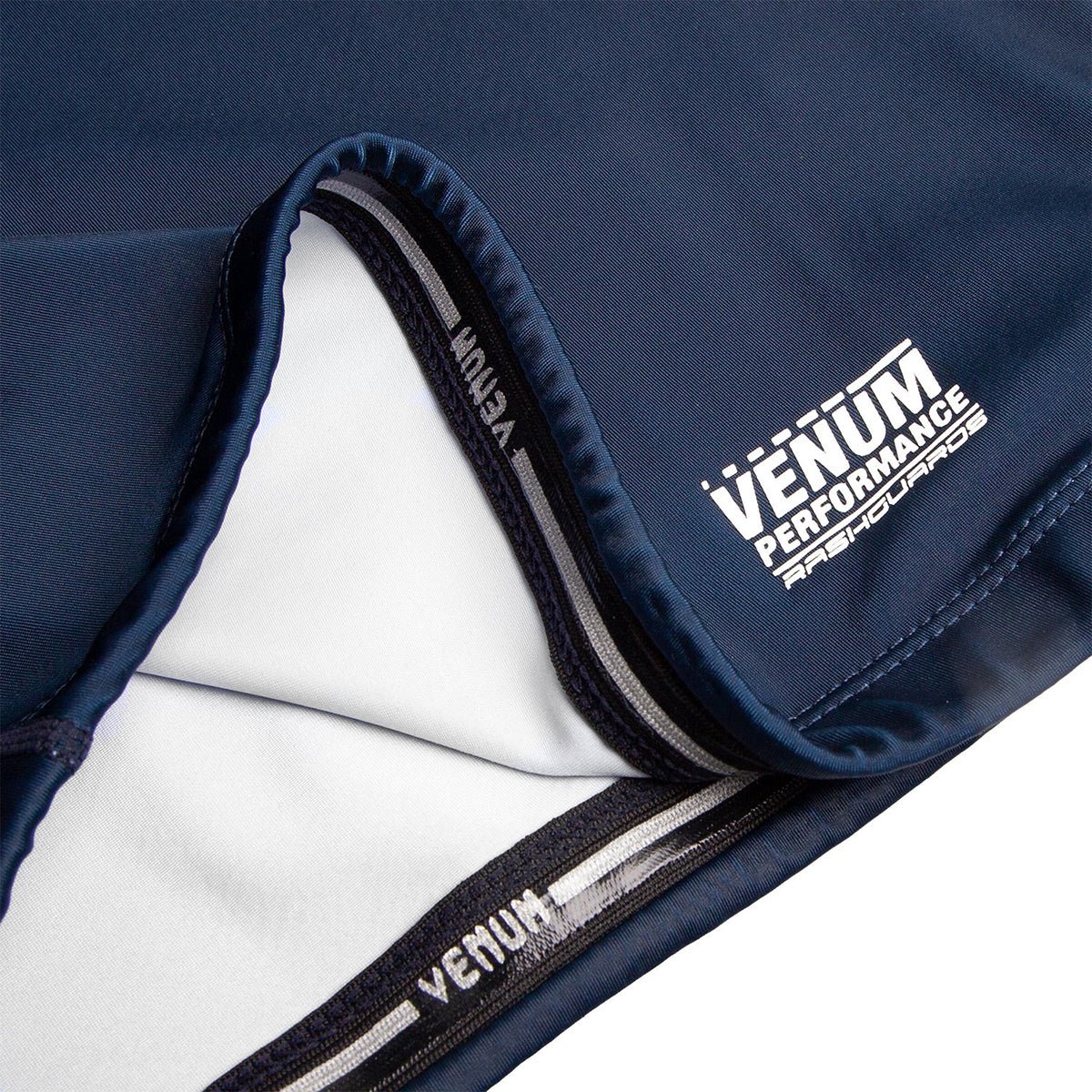 Venum Signature Long Sleeve Compression Rashguard - Image 5
