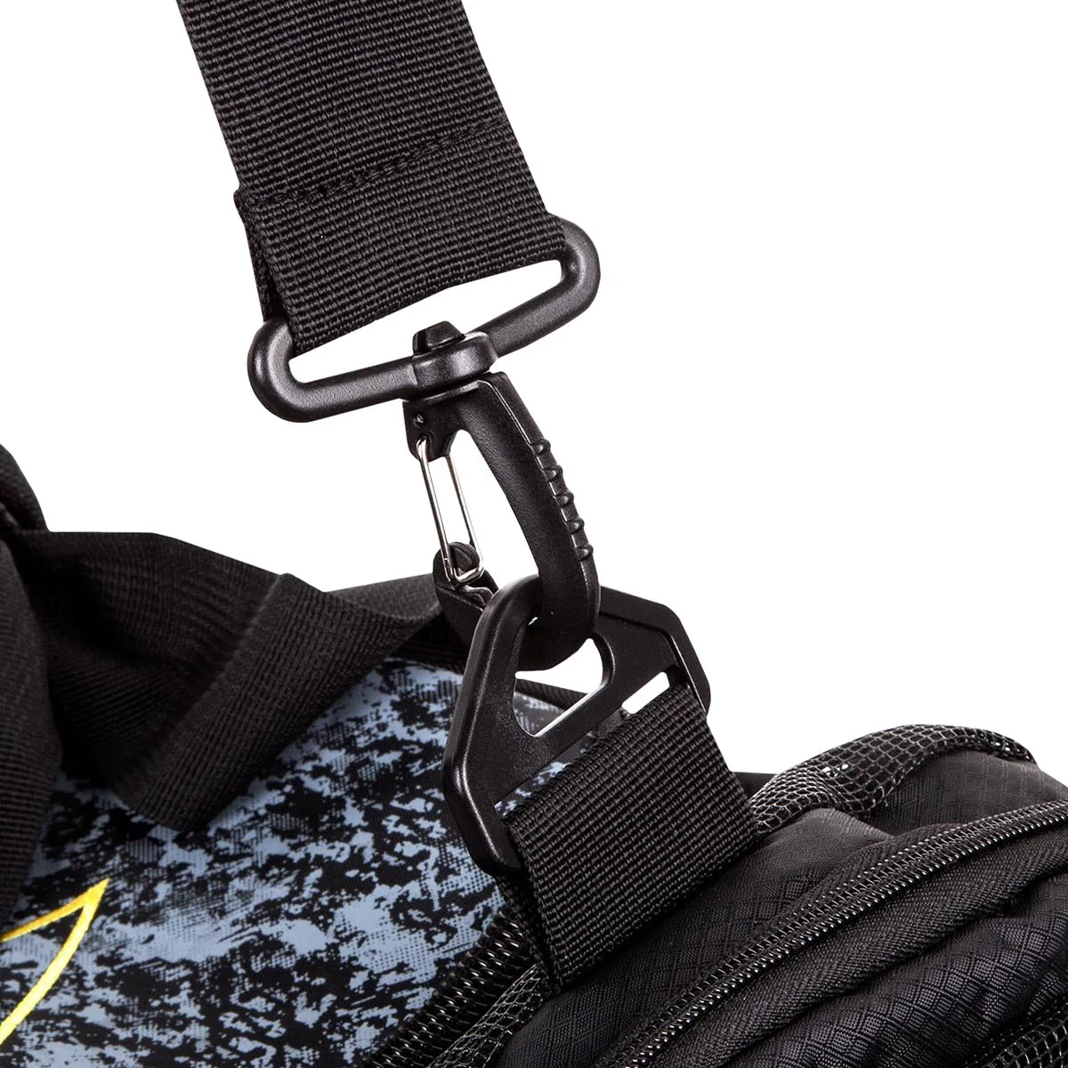 Venum Tramo Sports Bag - Black/Yellow - Image 11