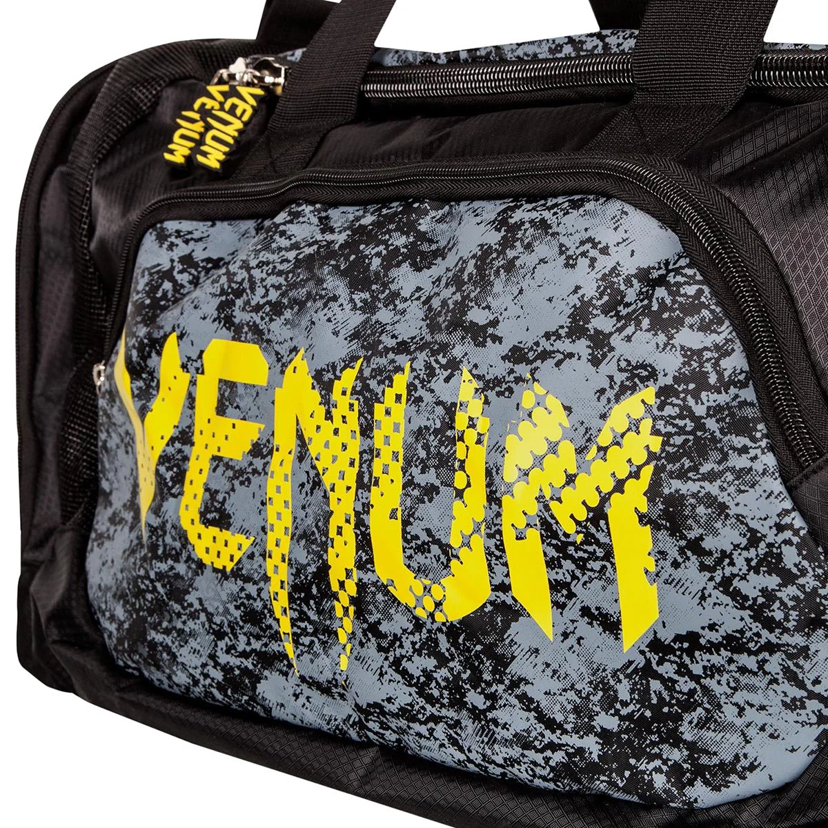 Venum Tramo Sports Bag - Black/Yellow - Image 5