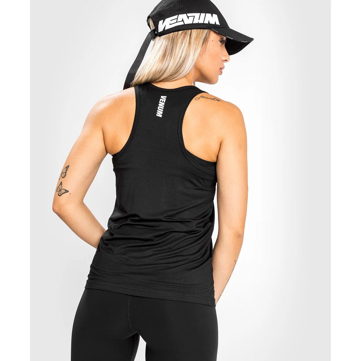 Venum Women's Essential Racerback Tank Top - Black - Image 6