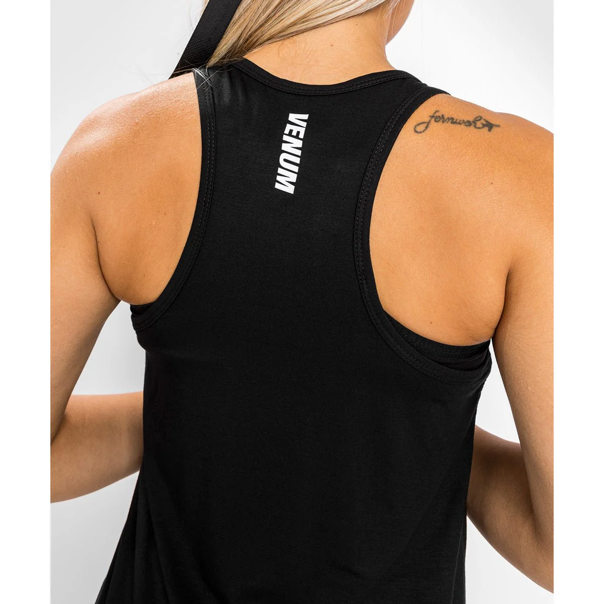 Venum Women's Essential Racerback Tank Top - Black - Image 7