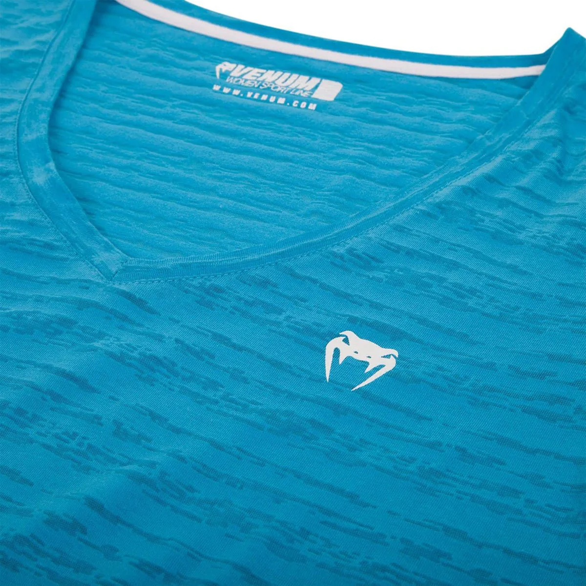 Venum Women's Essential V-Neck Athletic T-Shirt - Blue - Image 4